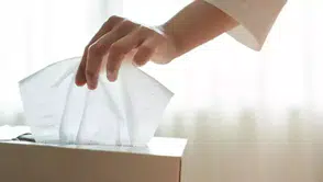 Rüyada Peçete Görmek Ne Anlama Gelir? Beyaz, Islak ve Kirli Peçete Görmenin Tabiri