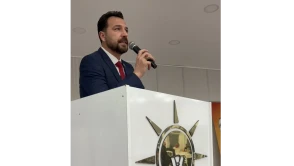 Keleş’ten Maaş Krizi İddiası