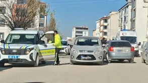 Merzifon’da Yayaya Çarpan Araç Panik Yarattı!