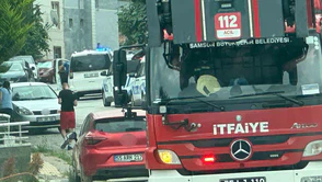 Çatıya Çıktı, Polis İkna Etti