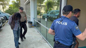 Polise Kafa Atıp Isırdıkları İddia Edilen 2 Şüpheli Tutuklandı
