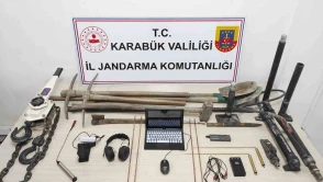 Jandarmadan kaçak kazı ve uyuşturucu operasyonu