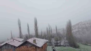 Çorum’un yüksek kesimlerinde kar yağışı etkili oluyor