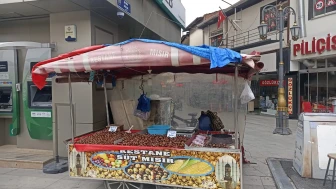 ÇORUM’DA KESTANE VE MISIR  ARABALARINA YENİ STANDART