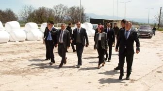 Amasya DSYB'de İlçe Kaymakamlarının Katılımıyla Hayvancılık Değerlendirme Toplantısı Gerçekleştirildi