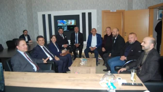 Babacan, Küçük Esnafın Sorunlarını Dinledi