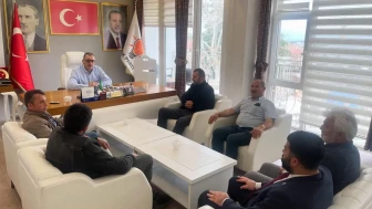 Muhtarların Talepleri Dinlendi: AK Parti Merzifon Teşkilatı'nda Hizmet Odaklı Buluşma
