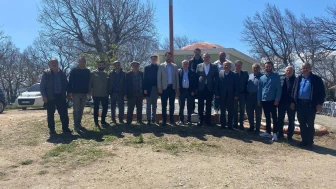 AK Parti’den Köylerde Anlamlı Katılım