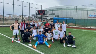 Mimar Sinan Gençlik Spor Finalde!