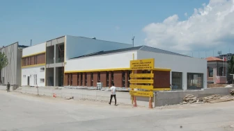 Merzifon’da Çok Amaçlı Spor Salonu Açılış İçin Gün Sayıyor