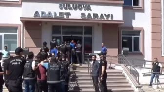 Amasya İl Emniyet Müdürlüğü’nden Uyuşturucu Operasyonu: 13 Şüpheli Tutuklandı!