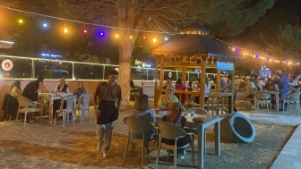 Vatandaşın Yeni Tercihi Merzifon Öğretmenevi Bahçesi Oldu