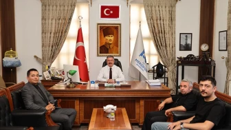 Anahtar Parti Merzifon İlçe Başkanlığı’ndan Başkan Alp Kargı’ya Ziyaret