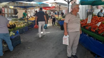 Aşırı sıcak hava pazaryerini de vurdu!