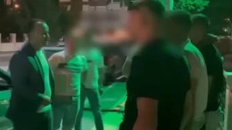 Amasya Belediyesi Zabıta Ekipleri Uyardı, Gençler Alanı Temizledi