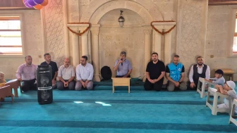 Songül Gülle Camii’nde Yaz Kur’an Kursları Kapanış Programı Düzenlendi