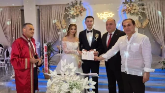 Cansu ve Arman’dan Ömürlük İmza!