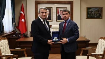 Amasya Valisi Önder Bakan’a Anlamlı Ziyaretler