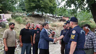 Amasya Valisi Bakan Kayıp Gencin Ailesinin Yanında
