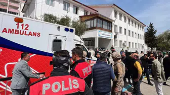 Okul Önünde Silahlı Saldırı: Öğrenciler Yaralandı
