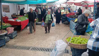 Soğuk Ve Yağmur Pazarı Durduramadı!