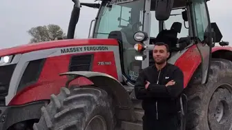 Merzifon'lu Genç Çiftçi 60 Dönümlük Tarlaya "Cumhuriyet" Yazdı!