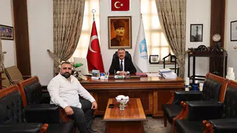 Merzifon Belediyesi’nin Kapısı Hemşehrilere Açık!