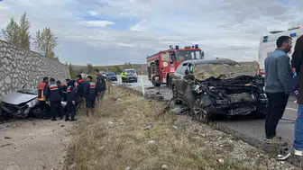 Otomobil ile cip çarpıştı: 4 ölü, 2 yaralı