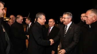 Özgür Özel’e Merzifon’da Yoğun Karşılama