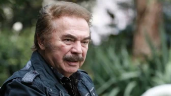 Usta Sanatçı Hastaneye Kaldırıldı!