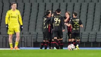 Fenerbahçe'ye Zirve Yarışında Büyük Darbe!