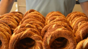 Merzifon Güne Zamla Başladı: Simit 20 TL Oldu