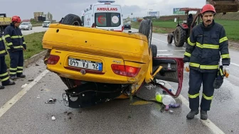 Yağış Kazayı Getirdi: Araç Takla Attı, 2 Yaralı!