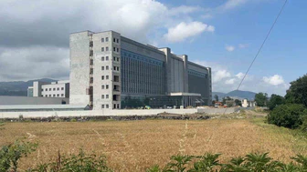 Hastane İnşaatında İş Kazası! 18 Metreden Düşen İşçi Yaralandı