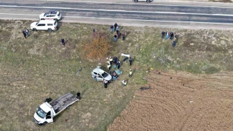 Feci kaza: Takla atan otomobildeki iki kardeş öldü