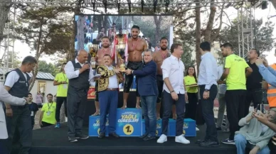 18. Geleneksel Kocasinan Yağlı Güreşleri'nde kazanan Mustafa Taş oldu