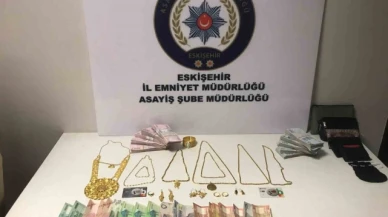 500 bin TL'lik ziynet eşyası çalan şüpheliler yakalandı