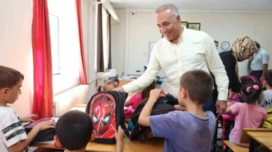 Adıyaman'da 1. sınıfa başlayan 12 bin öğrencinin çanta ve kırtasiye setleri Sultangazi Belediyesi'nden