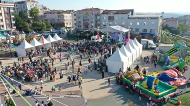 Arnavutköy'de Çocuk Oyunları ve Oyuncakları Festivali'nden renkli görüntüler