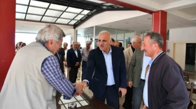Başkan Zorluoğlu Yomra'da esnaf ve vatandaşlarla buluştu