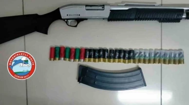 Çorum'da şok uygulamada çok sayıda silah ele geçirildi