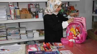 Depremzede öğrencilere kırtasiye yardımı
