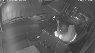 İstanbul'da temizlik personeli dehşeti kamerada: Belediye aracıyla vatandaşı ezdi