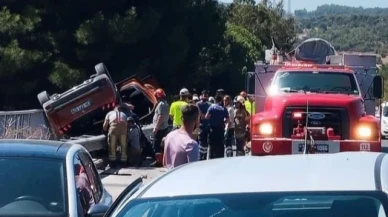 İzmir'de otoyoldaki kazada 1 kişi öldü, 2 kişi yaralandı