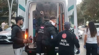 Kaza yapan motosikletli ehliyeti olmadığı için hastaneye gitmeyi reddetti