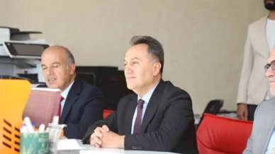 Rektörden lise öğrencilerine açılış dersi