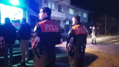 Bıçaklı kavgada 1 kişi yaralandı