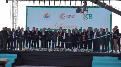 İç Anadolu'nun en büyük Canlı Hayvan Borsası ve Pazar Yeri açıldı