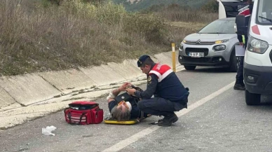 İki araç kafa kafaya çarpıştı: 4 yaralı