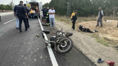Motosiklet ile hafif ticari araç çarpıştı: 1 yaralı